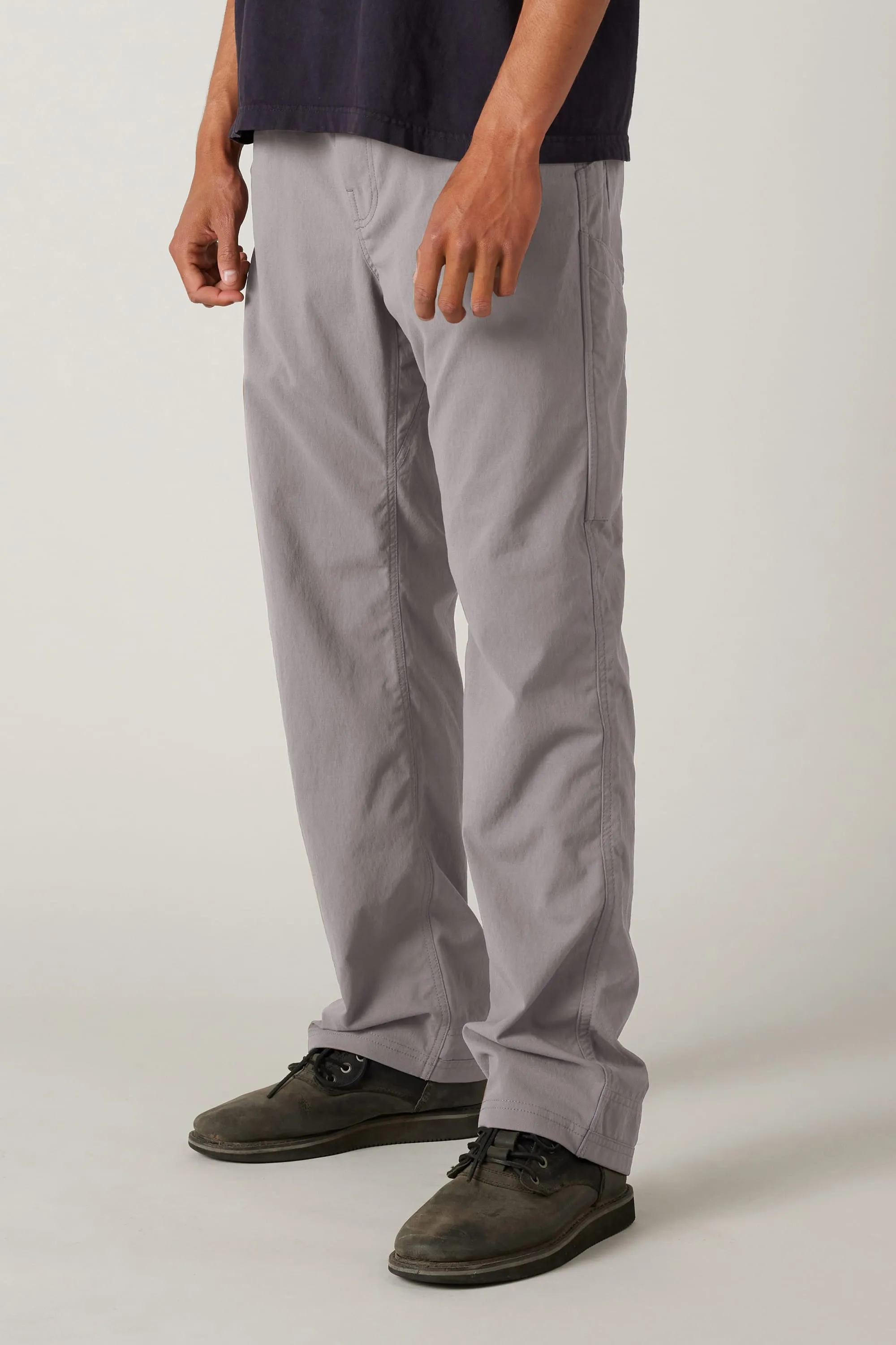 686 Men's Unwork Everywhere Pant - Relaxed Loose Fit