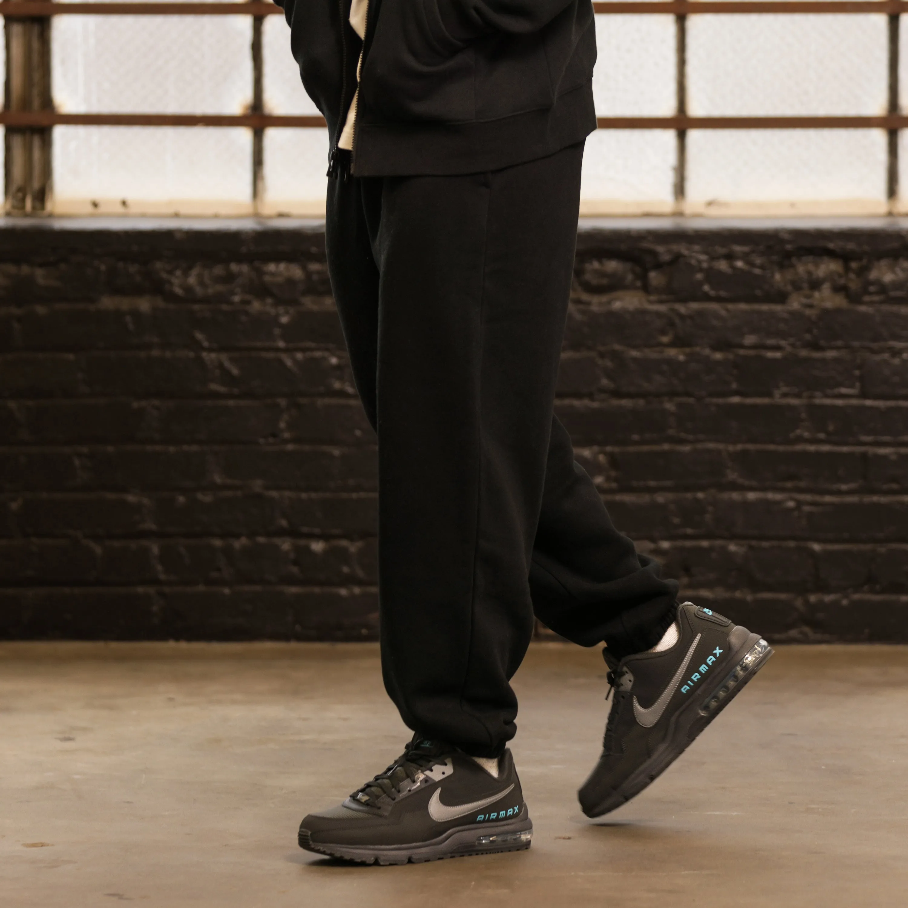 Classic Fleece Hometown Sweatpant - Mens