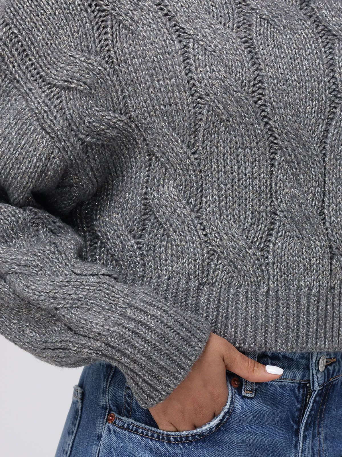 Lola: Metallic Cable-Knit Crop Sweater